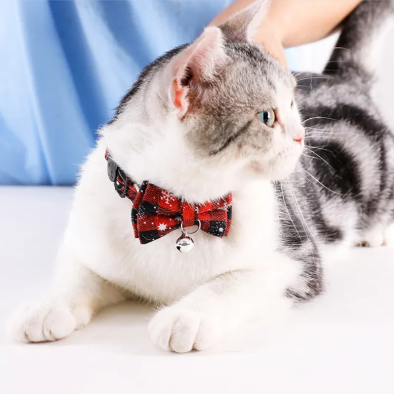 PetAffairs Festive Plaid Cat Collar with Bowtie