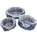 PetAffairs Warm and Cozy Winter Lace Pet Bed